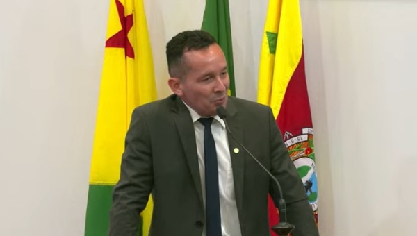 Adailton Cruz revela que Saúde sinaliza para uma greve geral a partir do dia 29 de outubro